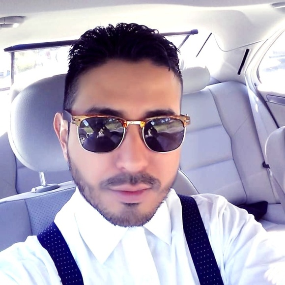 Meet your Posher, Yaleb - Picture 1 of 1